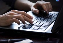 Photo of مركز التطوير الرقمي يساعدك على تحديد إذا كان شخص ما يستخدم حاسوبك سرًا