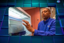 Photo of مطور برمجيات يخترع آلة تصويت للانتخابات غير قابلة للاختراق.. فهل تنجح في إنقاذ الديمقراطية؟